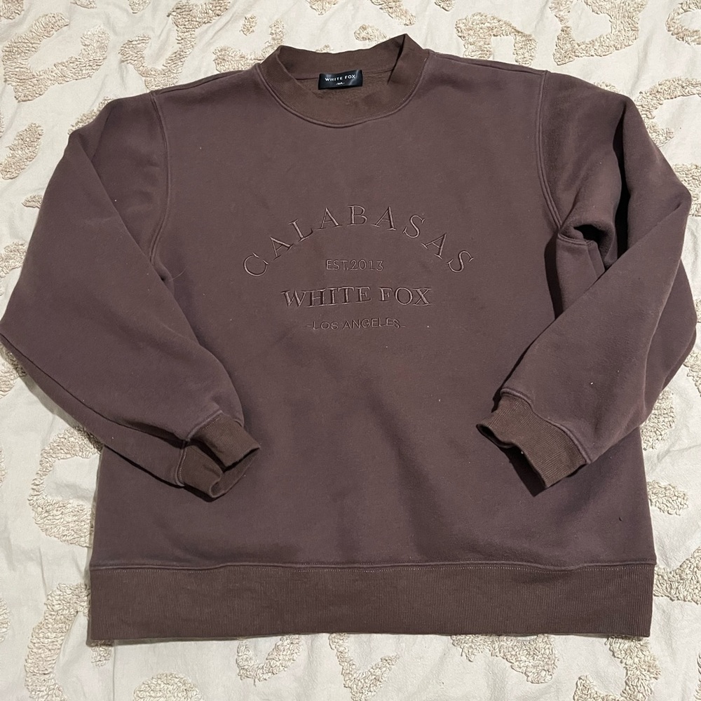 White Fox brown embroidered crewneck